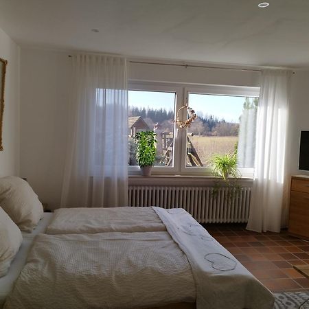 Moderne Ferienwohnung Mit Privatem Eingang - Rosa Kalletal エクステリア 写真