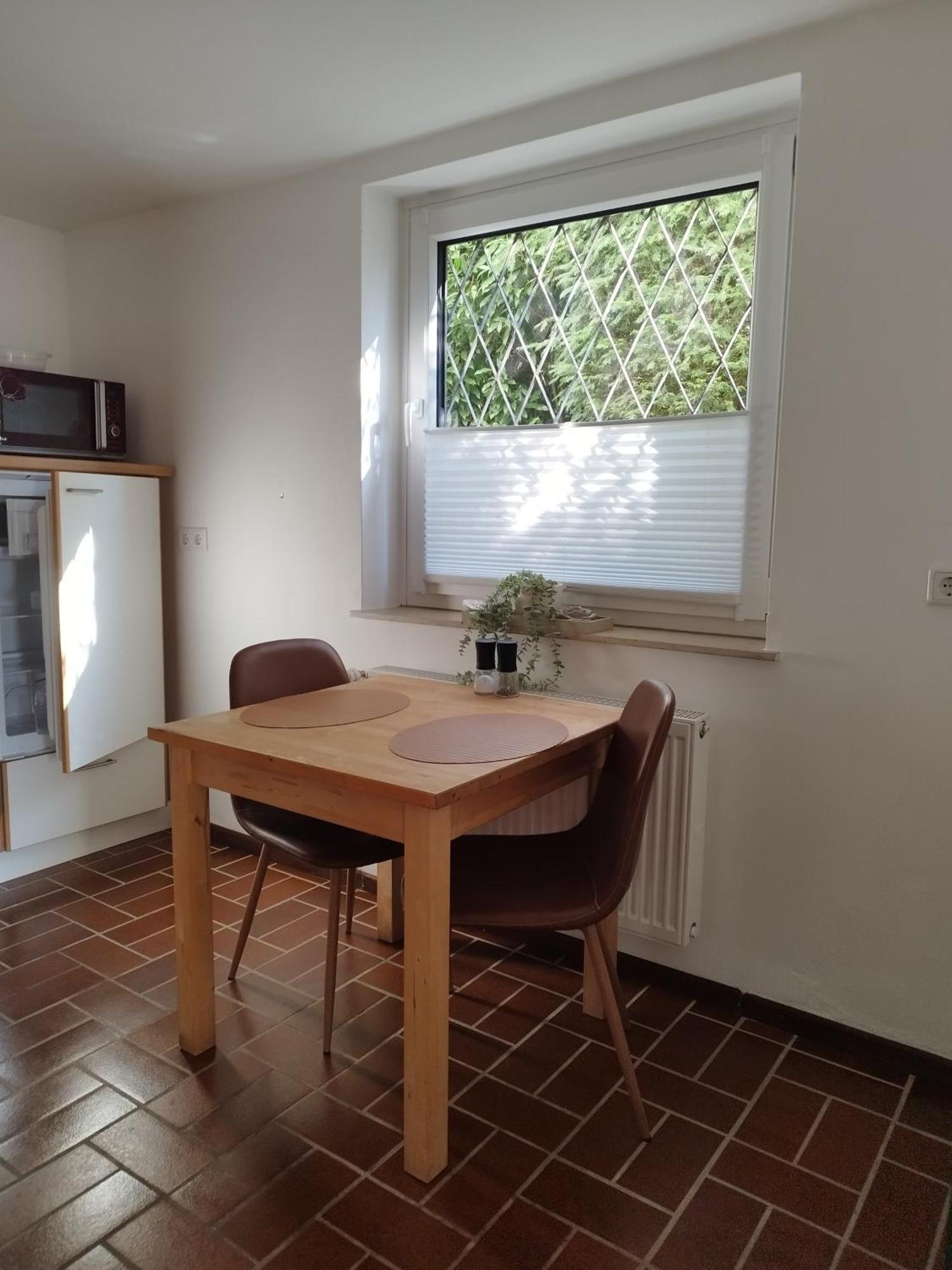 Moderne Ferienwohnung Mit Privatem Eingang - Rosa Kalletal エクステリア 写真